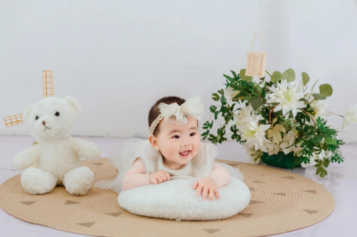 景德镇宝宝多久会抬头